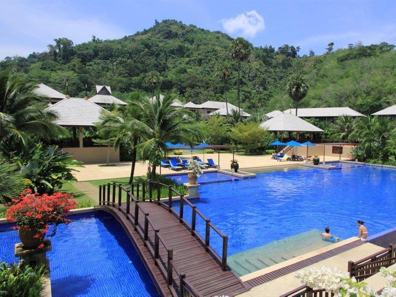 Marriott Resort And Spa Nai Yang Beach Exteriör bild