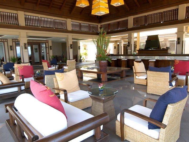 Marriott Resort And Spa Nai Yang Beach Exteriör bild